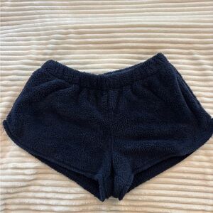 Aerie navy blue fuzzy fleece short
